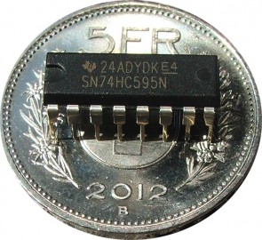 TI 74HC595 - 8-Bit Shift-Register IC