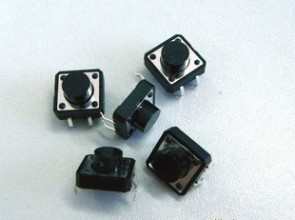 Square Momentary Button. 12 x 12 x 7mm