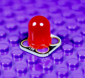 Crazy Circuits Red Jumbo LED 10mm Diffused